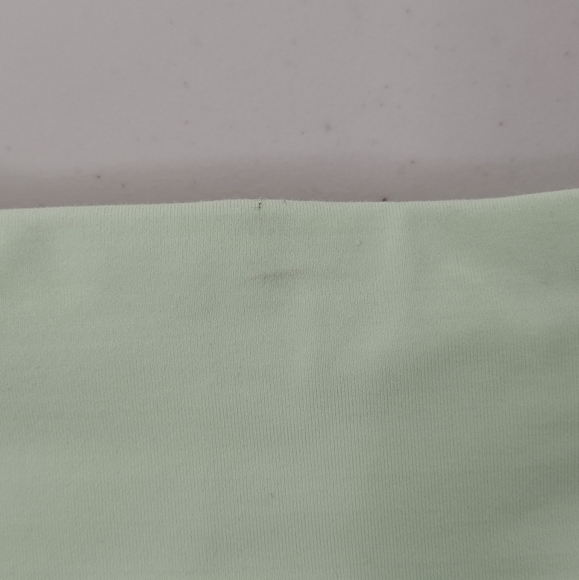 Lululemon Lime Green High-Rise Training Workout Running Athletic Shorts Sz 4 - Picture 15 of 16